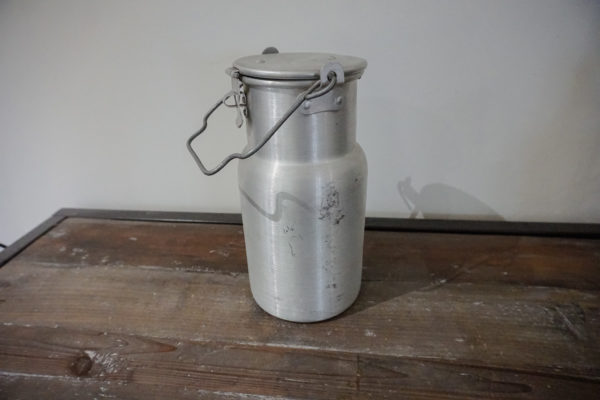 Pot à lait